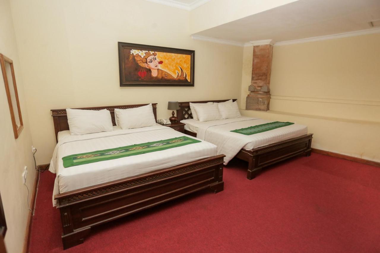 Ubud Hotel & Cottages Malang Exterior foto
